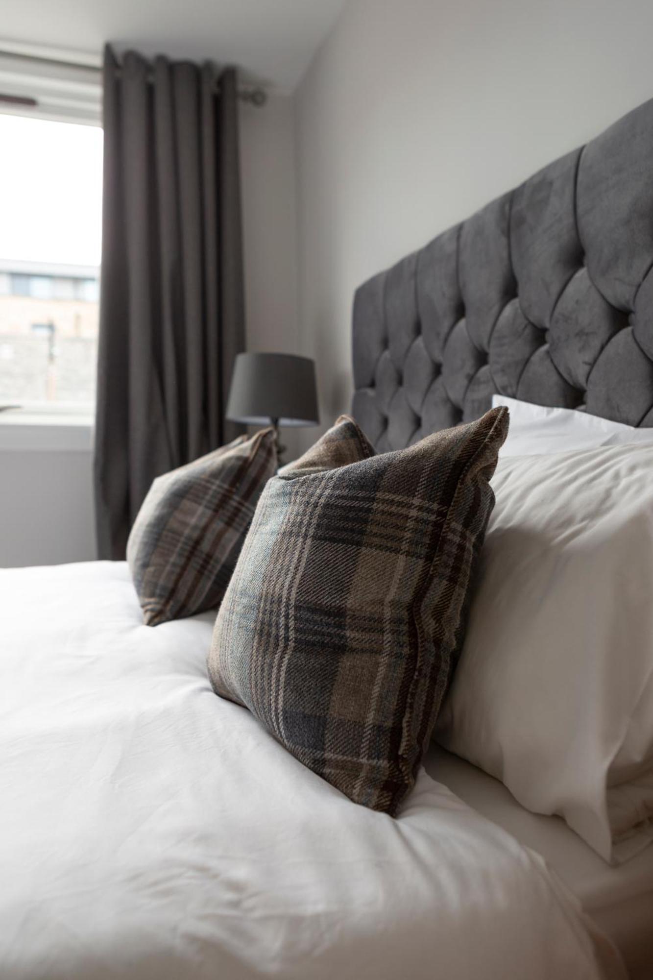 The Edinburgh Rooftop Terrace Edimburgo Exterior foto